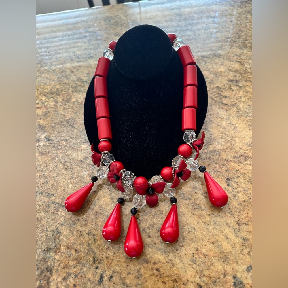 Safi Statement Necklace
